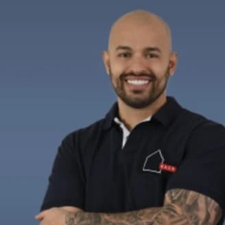 Cristian Mora