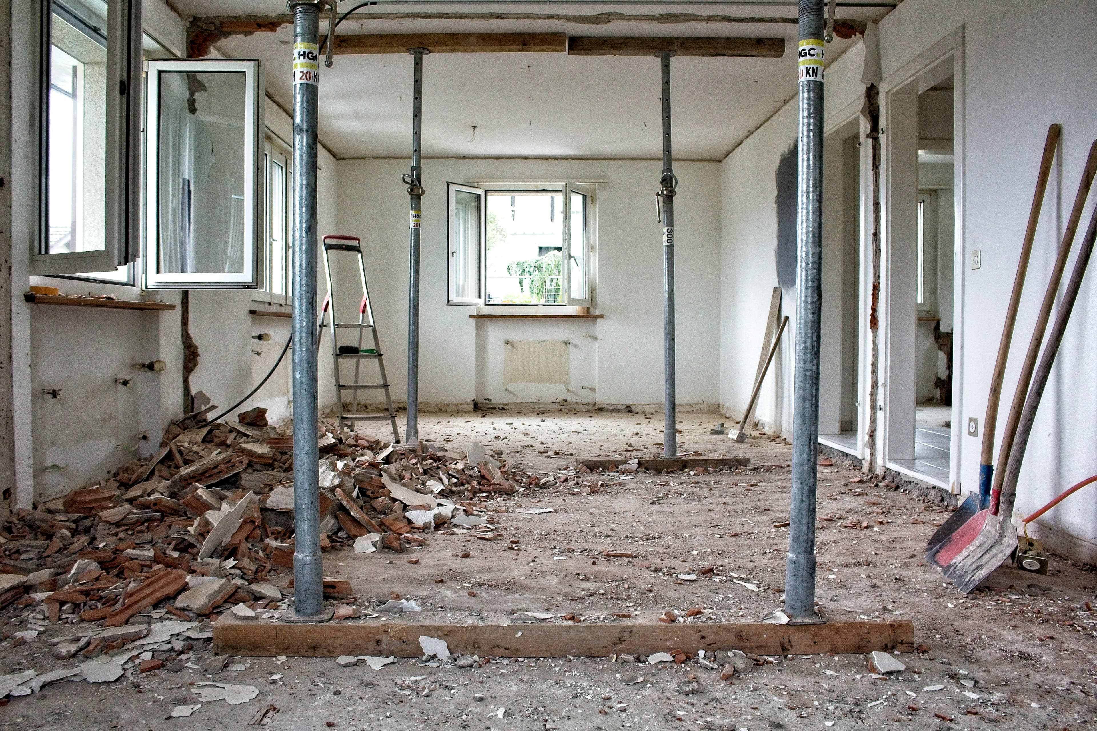Démolition complète logement, préparation rénovation
